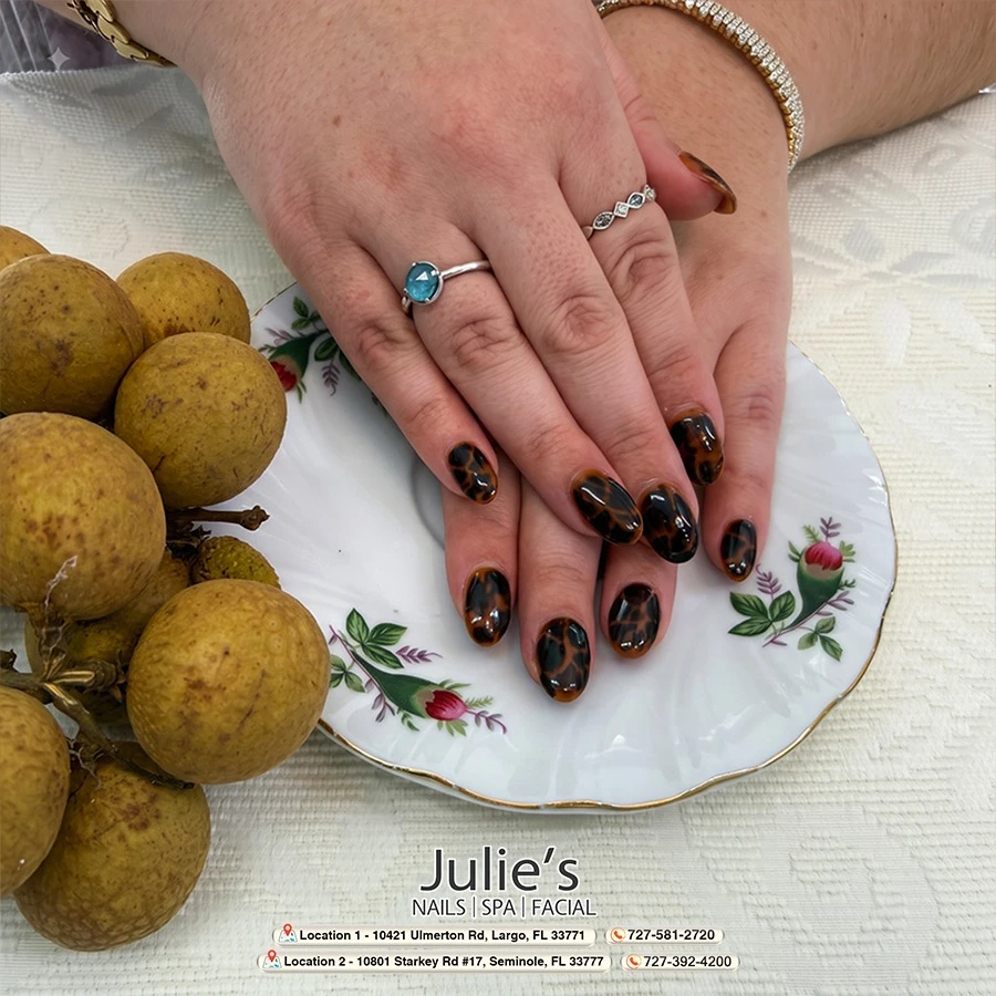 Julie's Nails & Spa II in Seminole, FL 33777